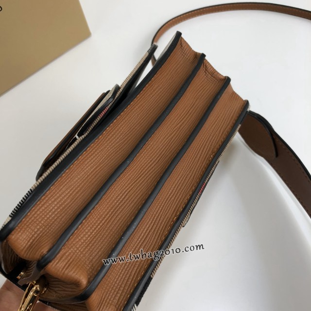 Burberry專門店新款搭扣包 巴寶莉精紡House格紋單肩斜挎女包 yxb1204